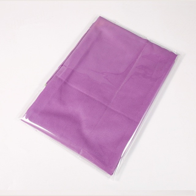 Malý uterák z mikrovlákna - fialový